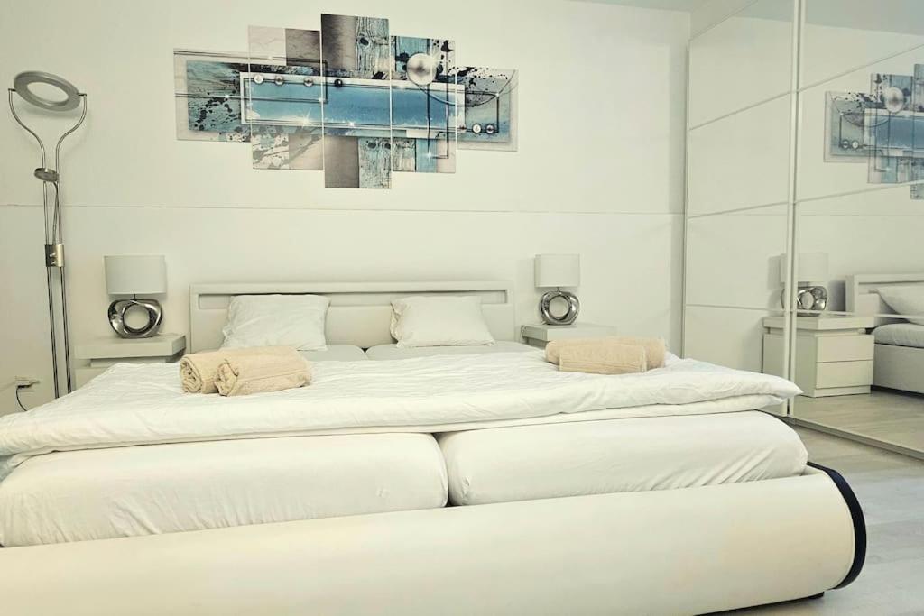 Idyllische Ferienwohnung In Bissone Buitenkant foto