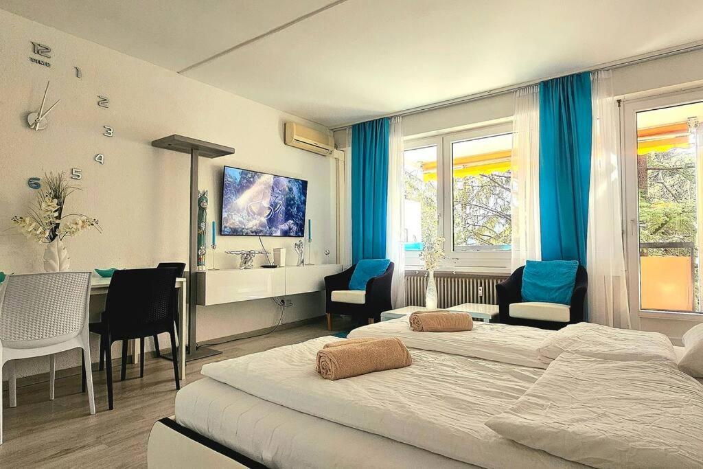 Idyllische Ferienwohnung In Bissone Buitenkant foto