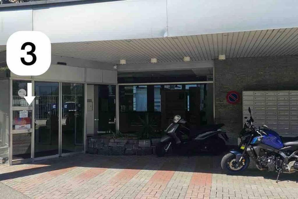 Idyllische Ferienwohnung In Bissone Buitenkant foto