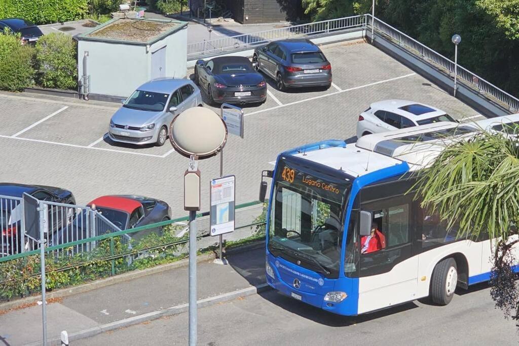 Idyllische Ferienwohnung In Bissone Buitenkant foto