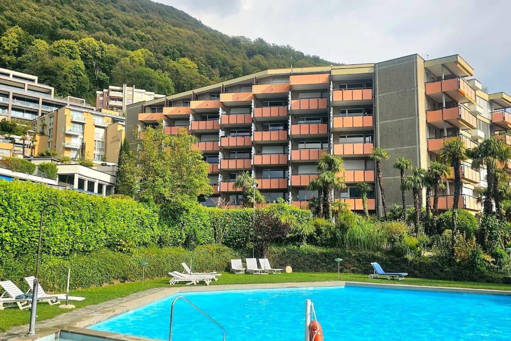 Idyllische Ferienwohnung In Bissone Buitenkant foto